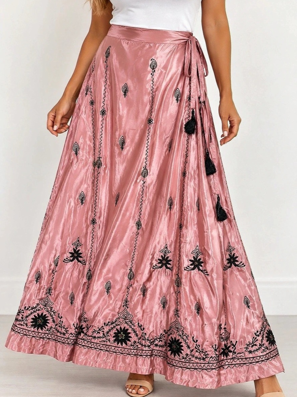 Soft Surroundings Pink Embroidered Maxi Skirt Size Petite Large